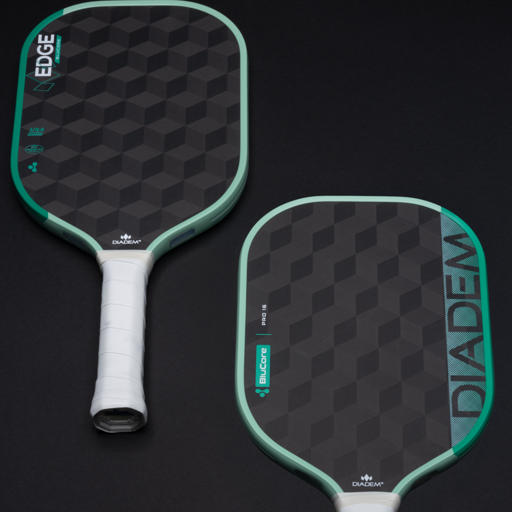 diadem-edge-blucore-pro-pickleball-paddle-seafoam image 4