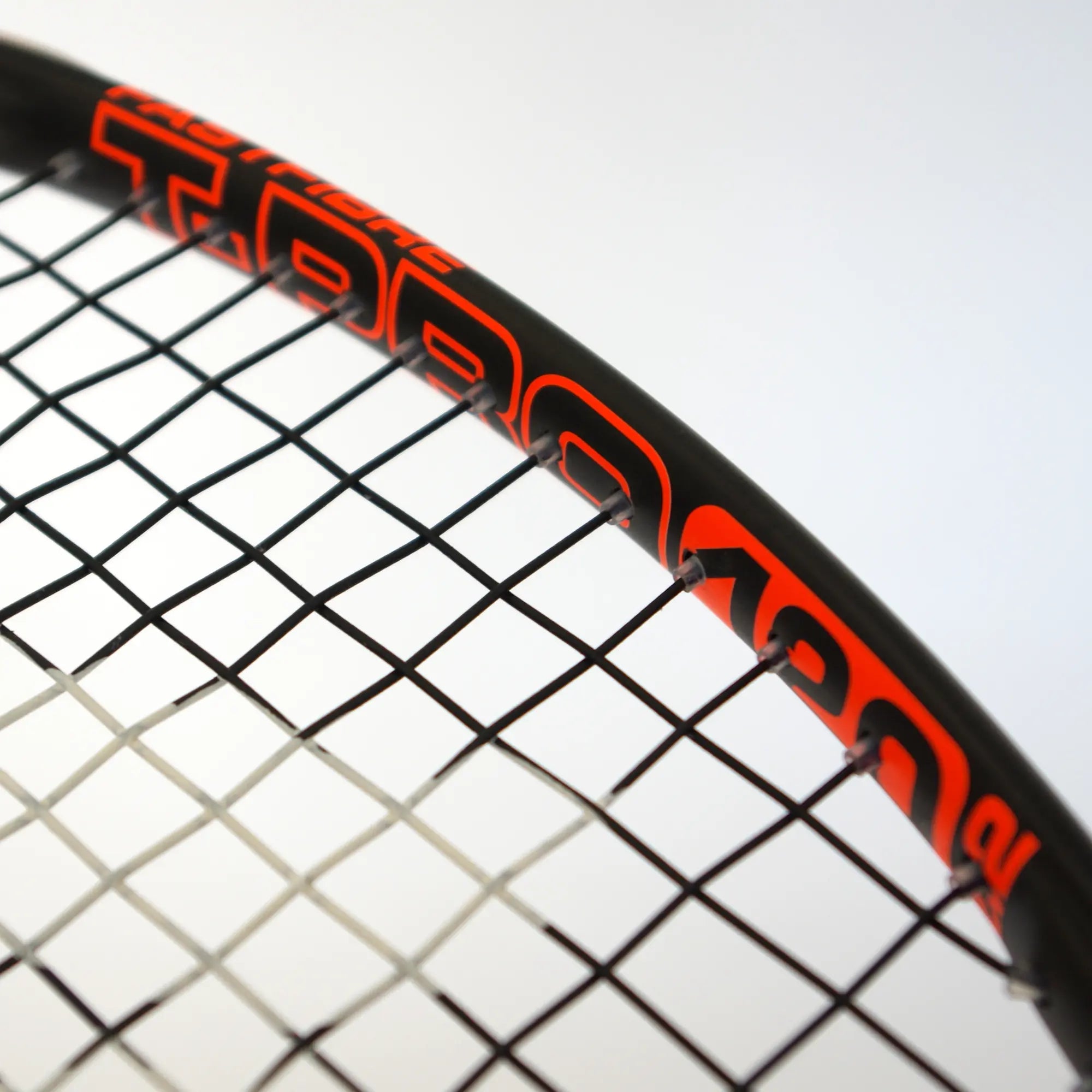 karakal-t-pro-120-2-2-squashschl-ger image 2