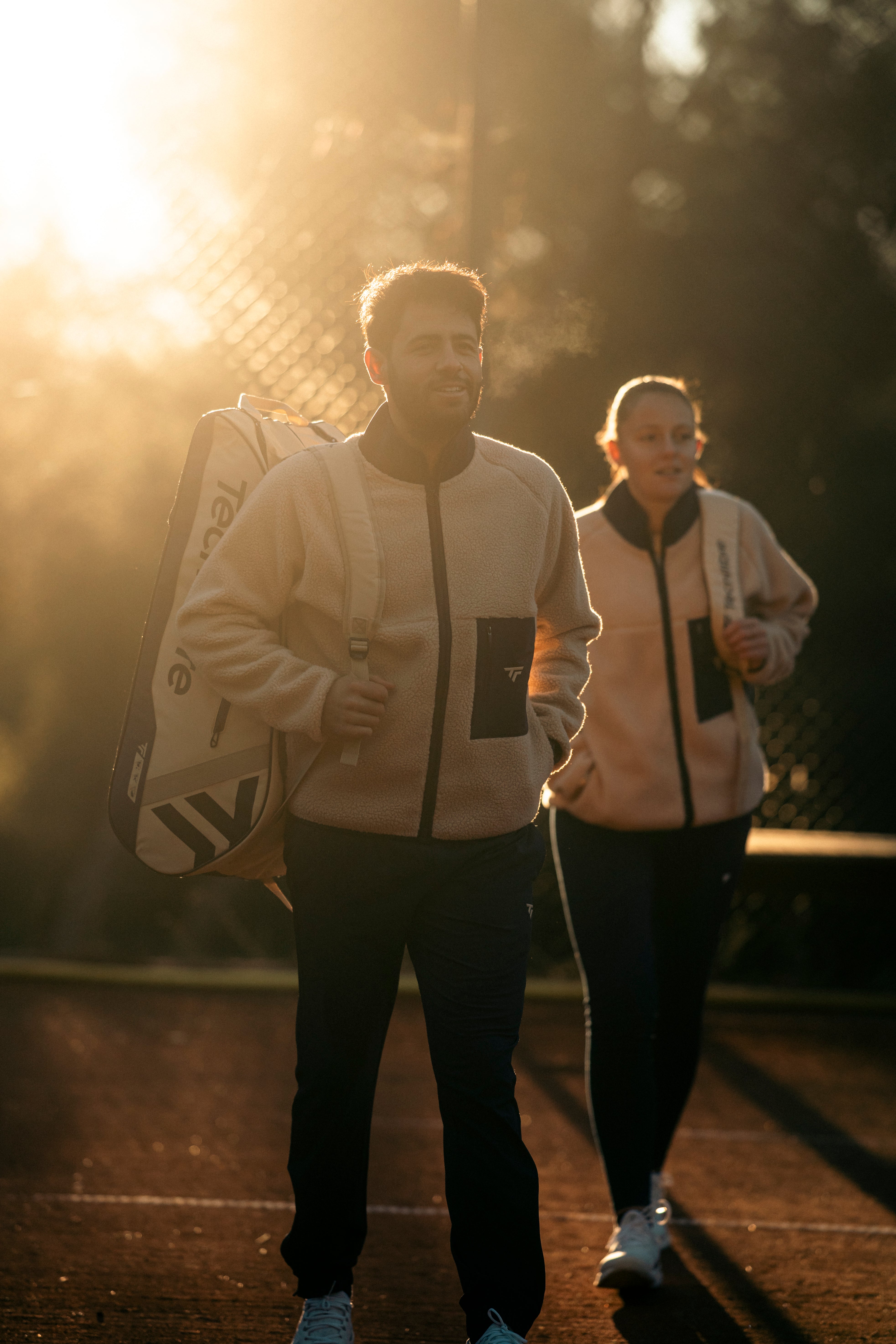 tecnifibre-sherpa-full-zip-jacket-sand-herren-tennisfleecejacke-mit-durchgehende image 3