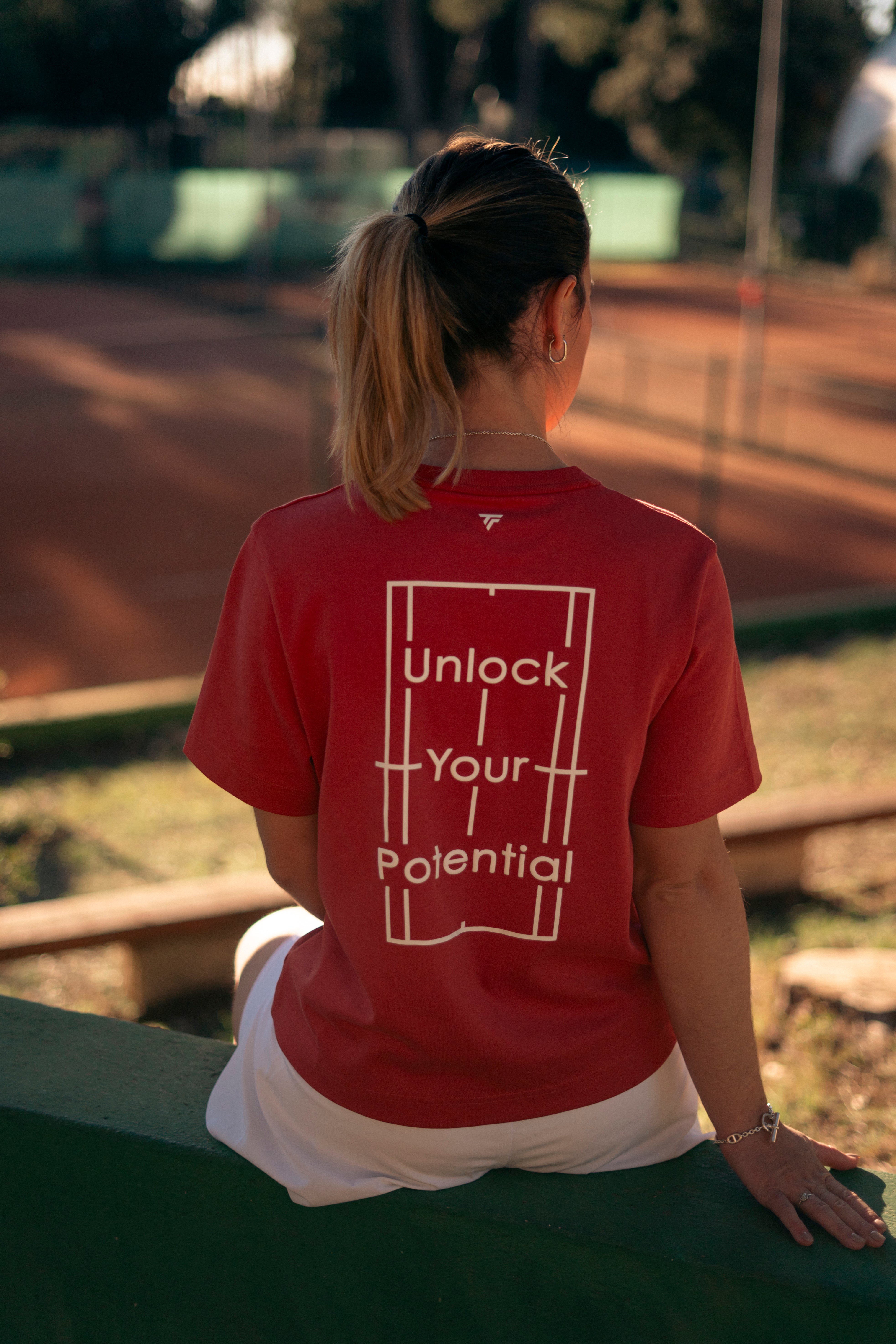 tecnifibre-graphic-tee-femme-terracotta-t-shirt-aus-bio-baumwolle image 4