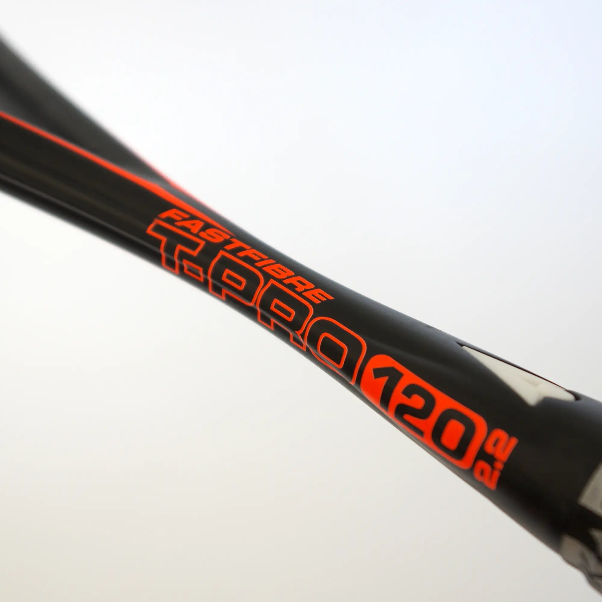 karakal-t-pro-120-2-2-squashschl-ger image 3