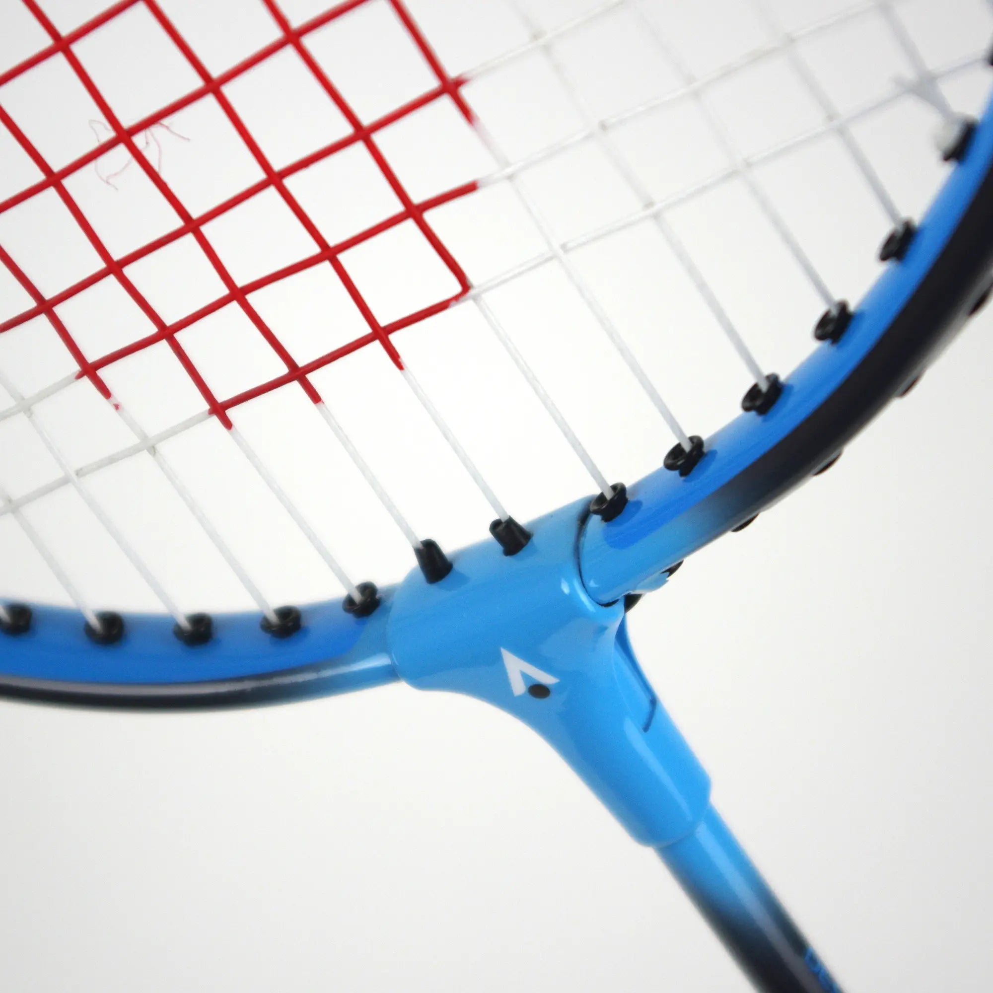 karakal-cb-3-2-1-badminton-racket-95g-7050-alloy-isometrischer-kopf image 5